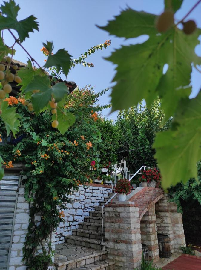 Guesthouse Villa Joanna&Mattheo Саранда Экстерьер фото