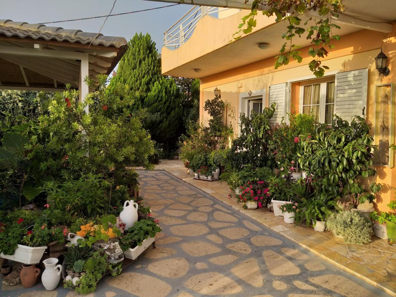 Guesthouse Villa Joanna&Mattheo Саранда Экстерьер фото