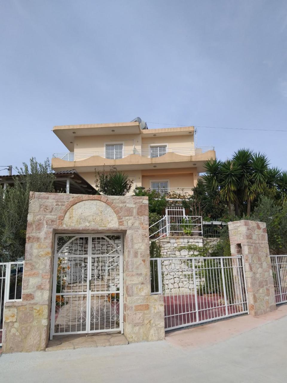 Guesthouse Villa Joanna&Mattheo Саранда Экстерьер фото